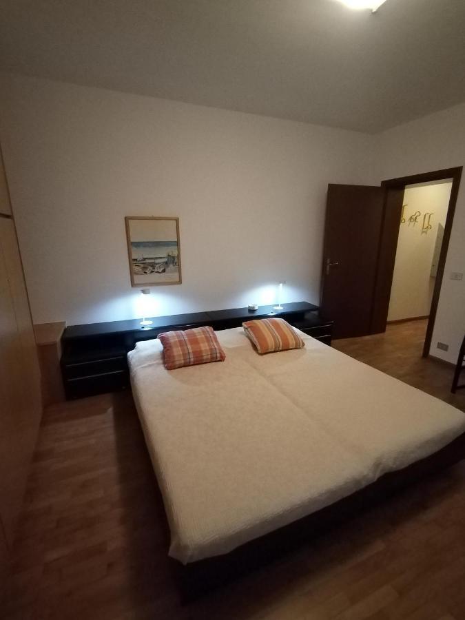 Il Vicolo_Carinissimo Appartamento In Centro Storico, Zona Giorno Mansardata Belluno Luaran gambar