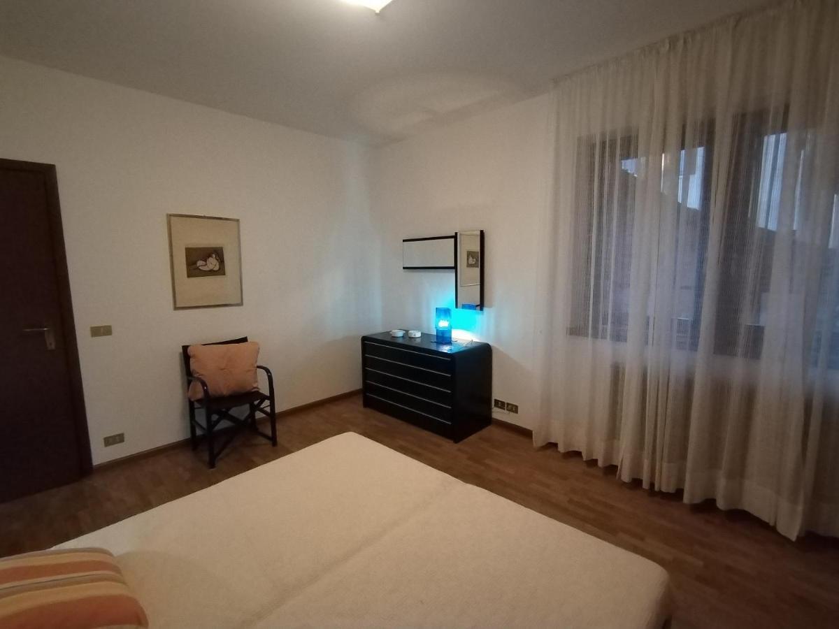 Il Vicolo_Carinissimo Appartamento In Centro Storico, Zona Giorno Mansardata Belluno Luaran gambar