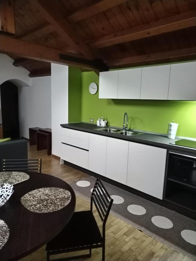 Il Vicolo_Carinissimo Appartamento In Centro Storico, Zona Giorno Mansardata Belluno Luaran gambar